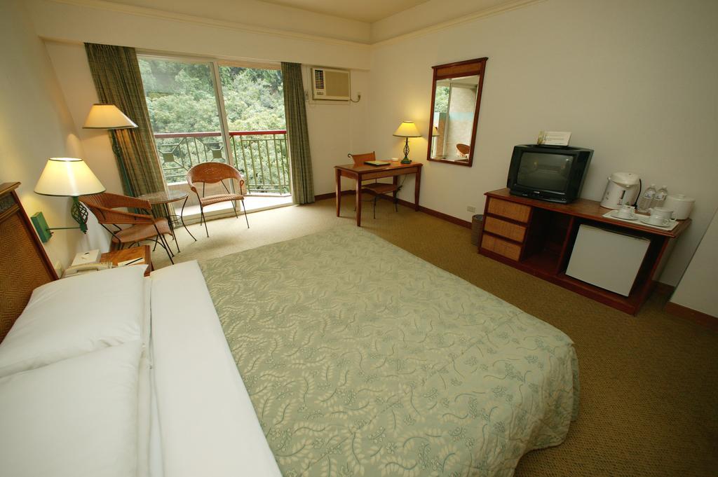 Hoya Hotel Wenquan Bagian luar foto
