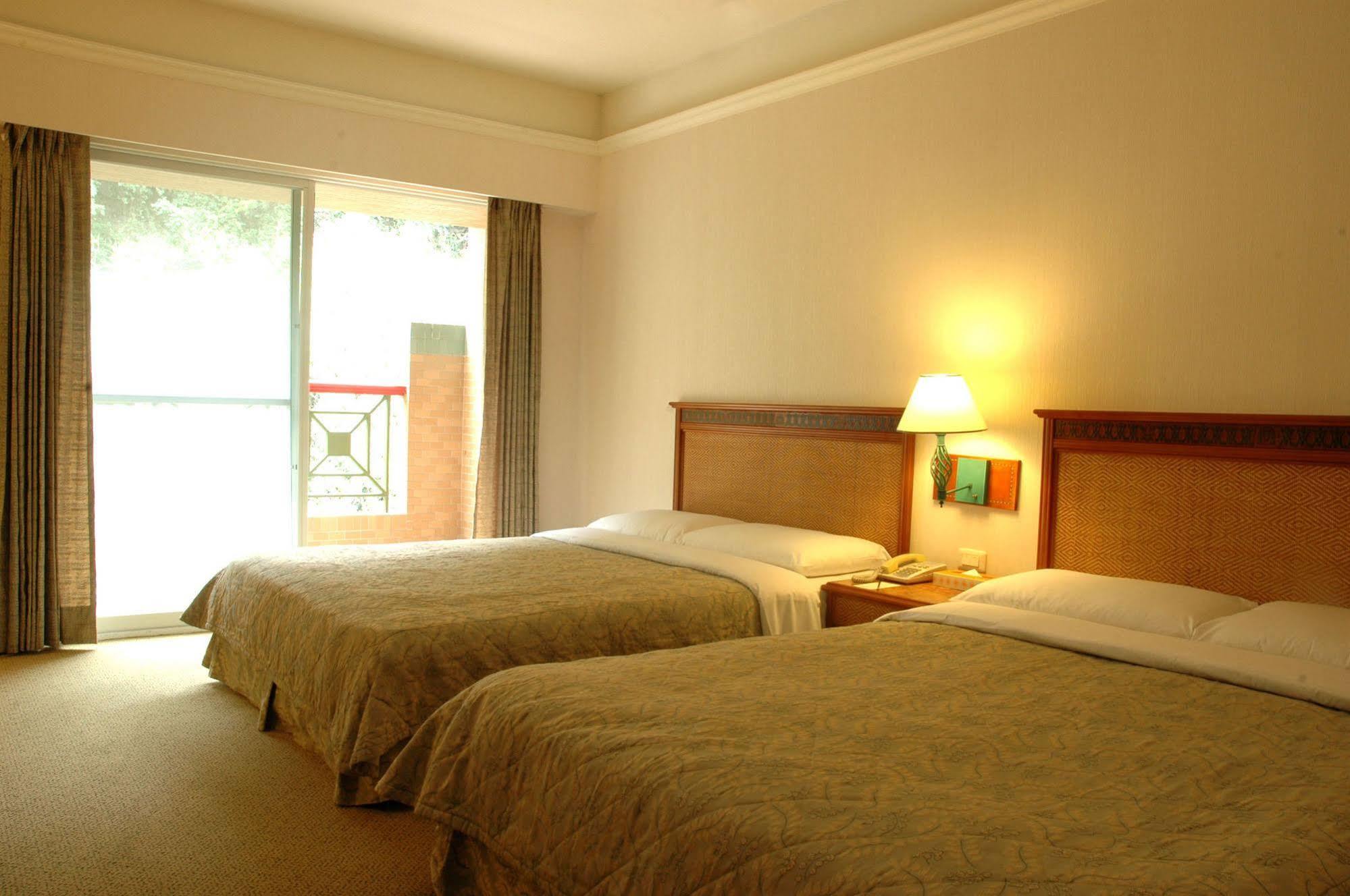 Hoya Hotel Wenquan Bagian luar foto