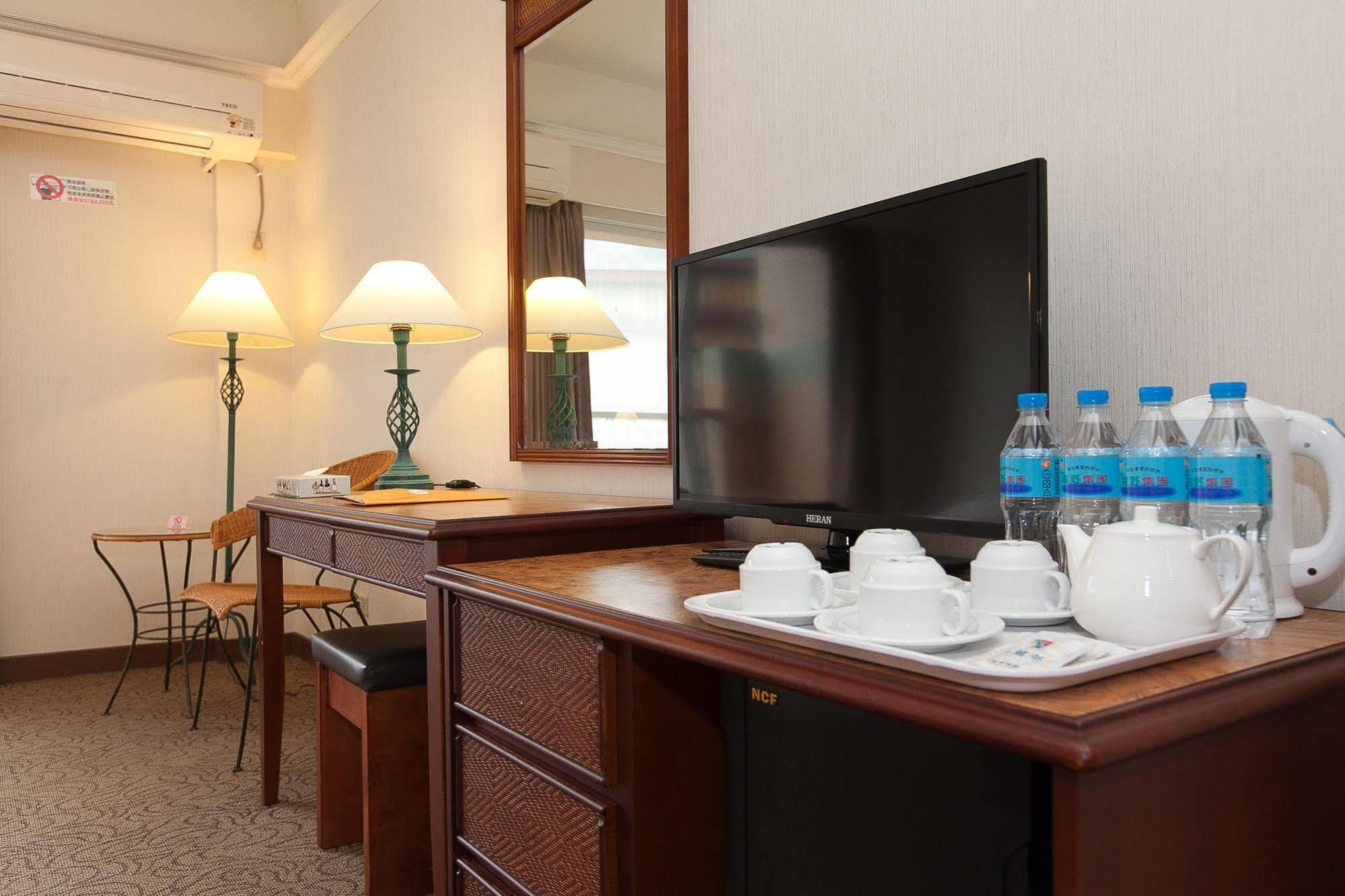 Hoya Hotel Wenquan Bagian luar foto
